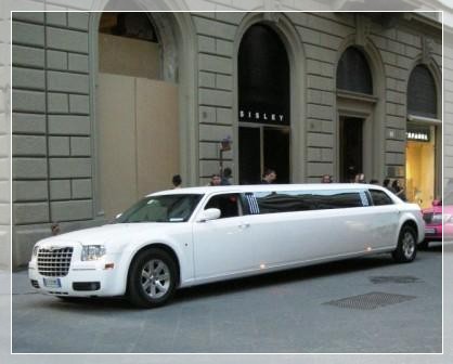 noleggio Chrisler  limousine Firenze
