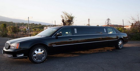 limousine nera matrimonio catania.jpg